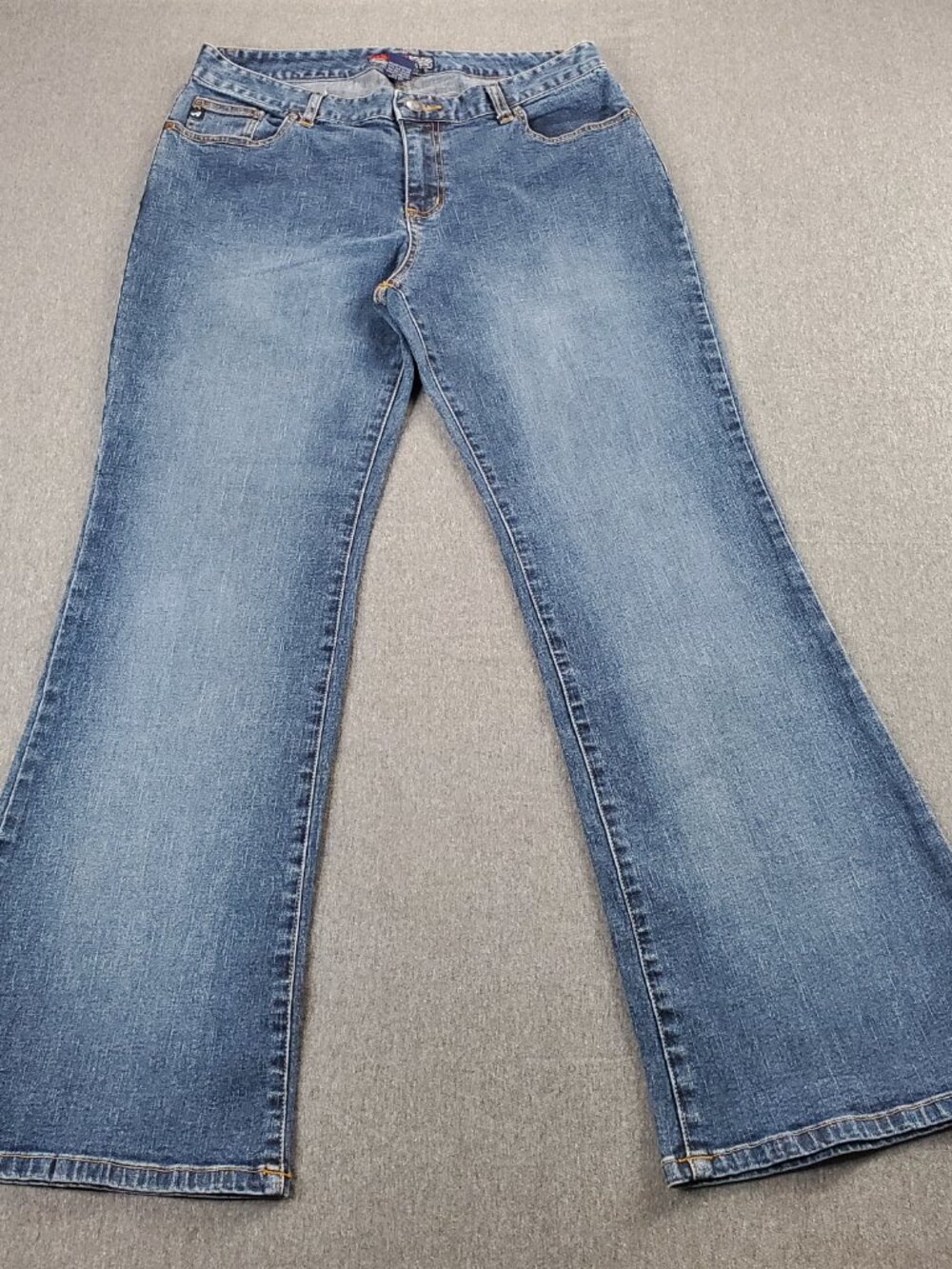 Aeropostale Jeans Women's 9/10S Regular Bootcut  Mid Rise Blue Denim